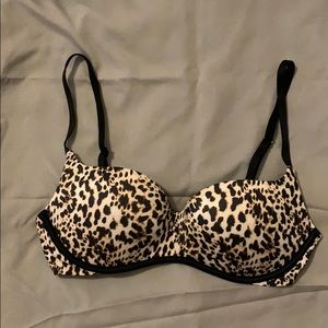 Victoria’s Secret Balconet push up bra